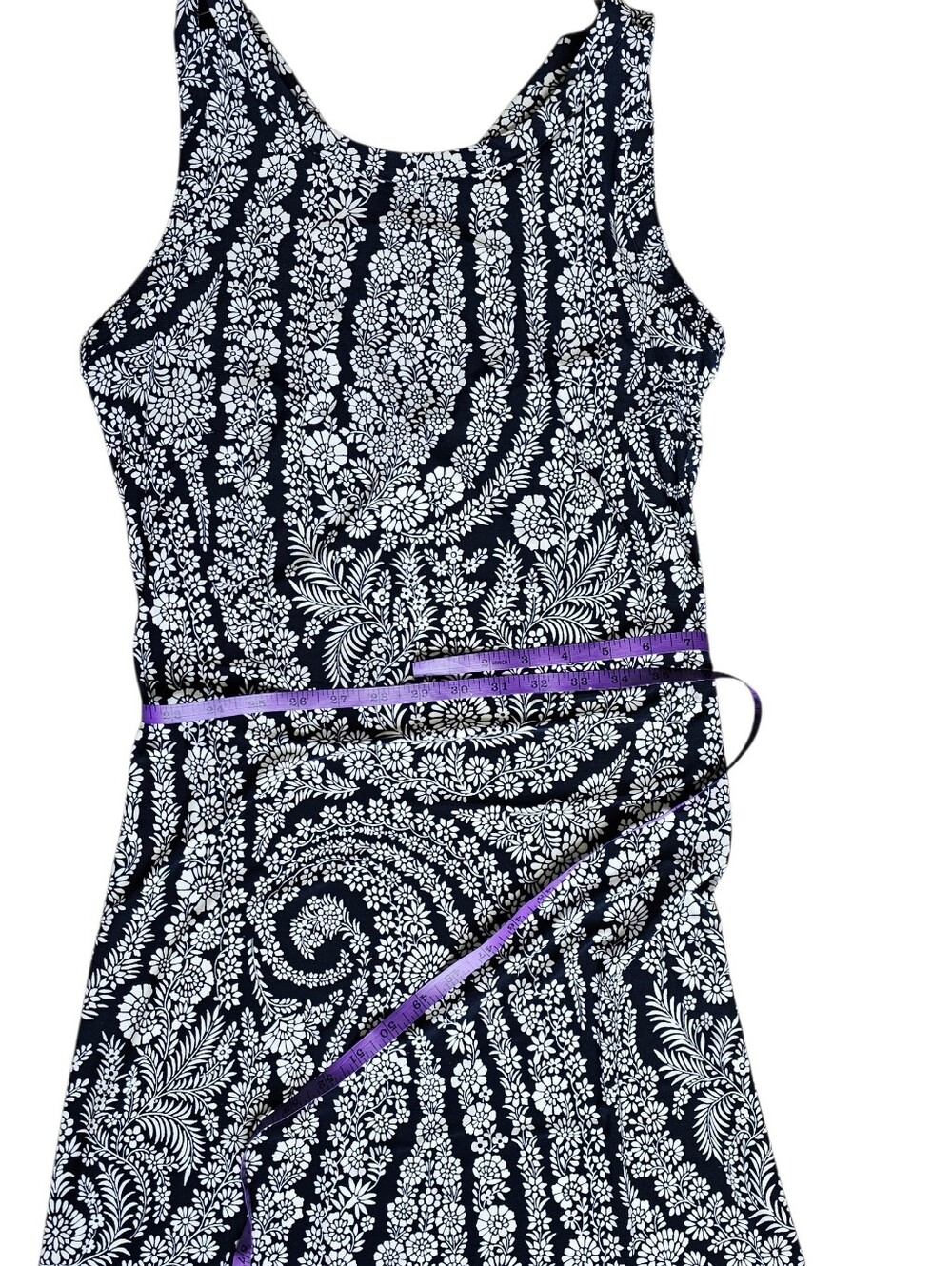 Brand New with Tags (NWT) Tommy Hilfiger Paisley Cross-Back Maxi Dress - Picture 15 of 16